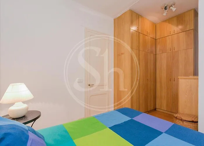 Apartament Bonito En El Eixample Barcelona