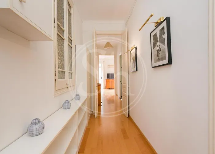 Apartment Bonito En El Eixample